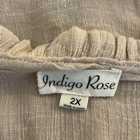 Indigo Rose Tan Boho Festival Summer Floral Embroidered 3/4 Sleeve Top Size 2X - Picture 6 of 7